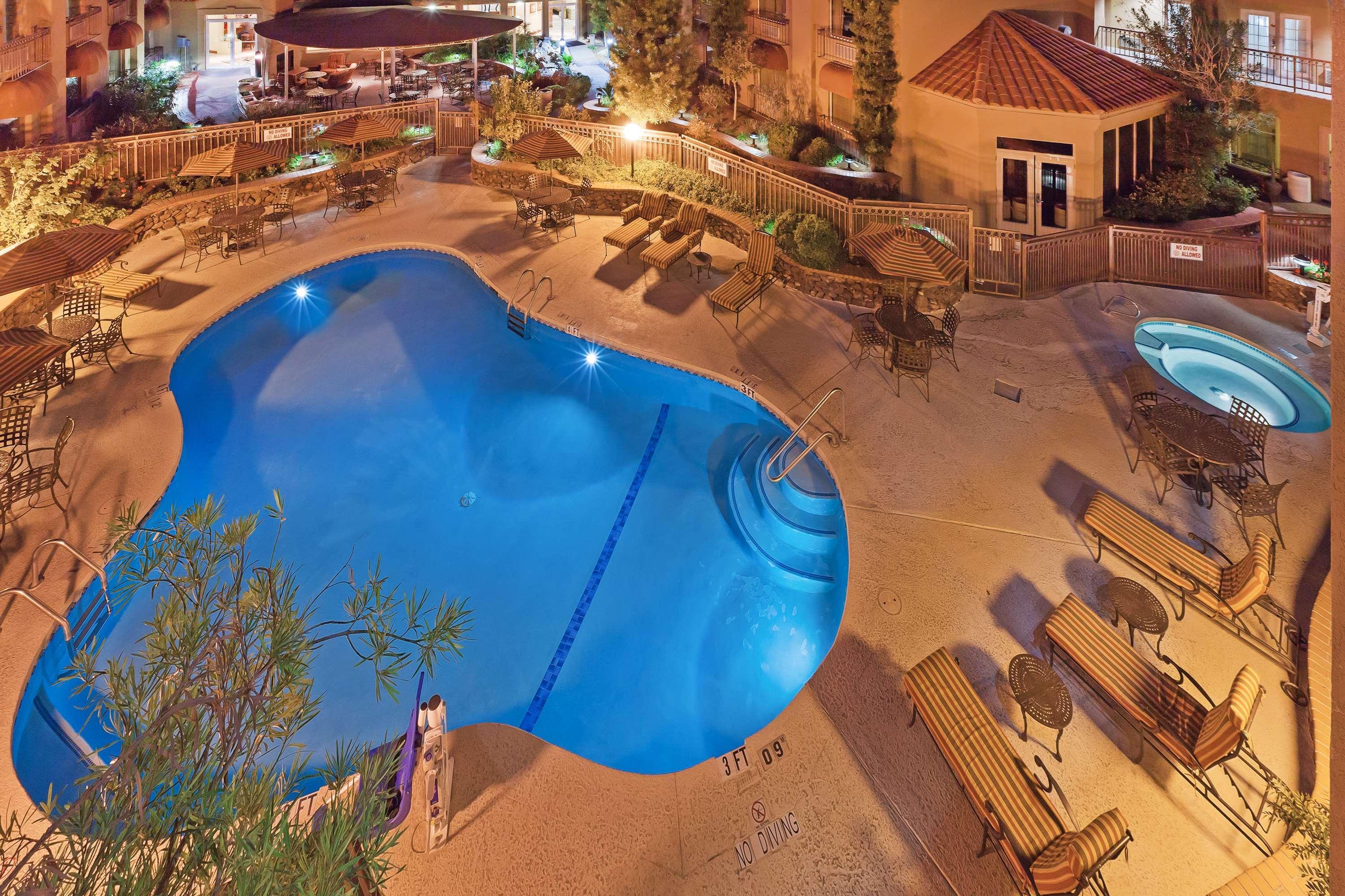 Radisson Hotel El Paso Airport ภายนอก รูปภาพ
