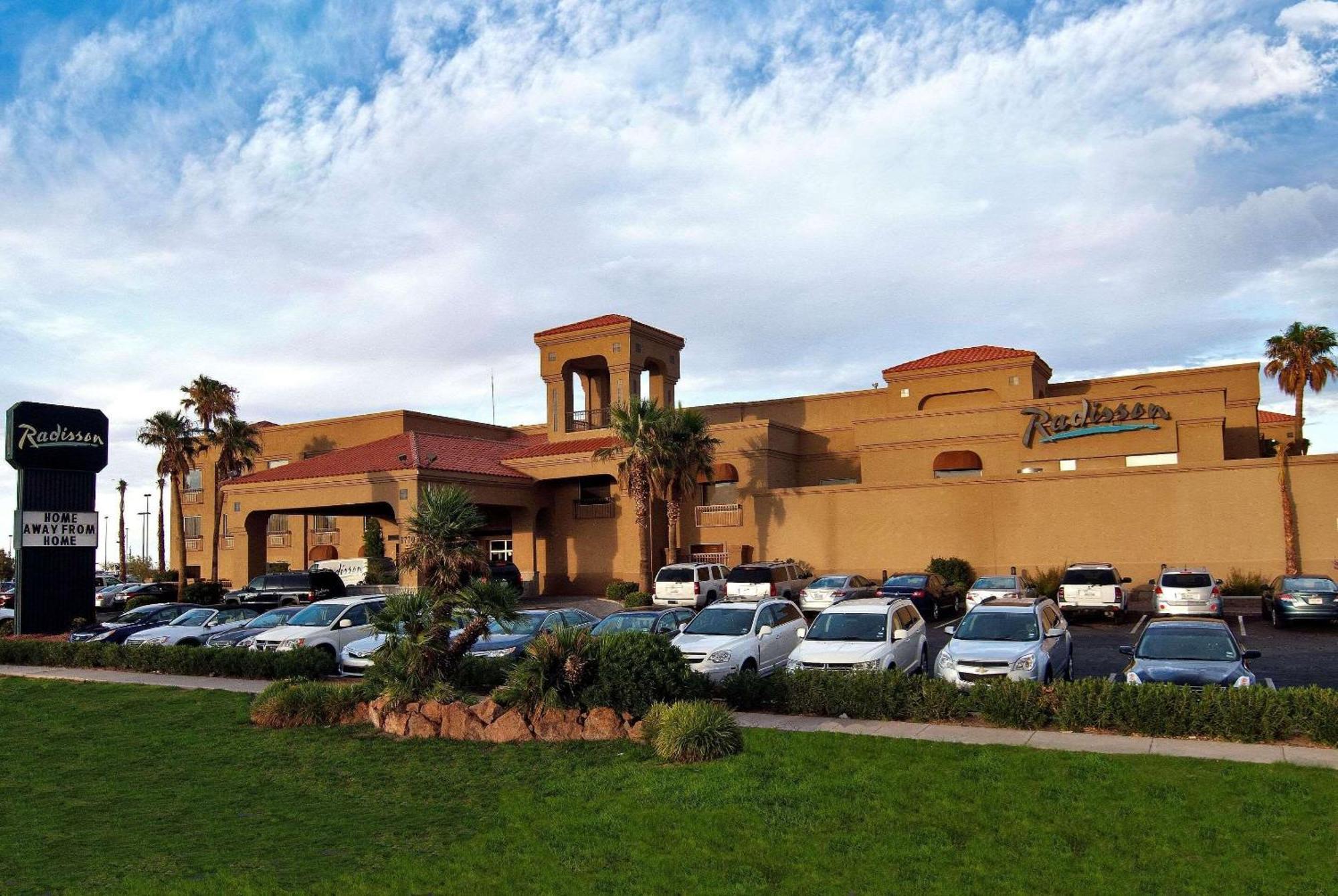 Radisson Hotel El Paso Airport ภายนอก รูปภาพ